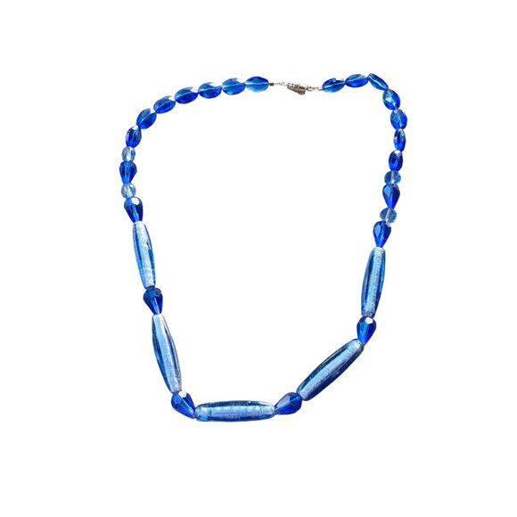 Vintage Blue Glass Beaded Necklace With Magnetic Clasp 1970s - Picture 7 of 8